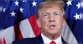 Trump disse que os EUA podem agir se o Irã continuar a reprimir os protestos.