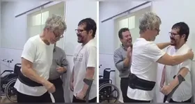 Imagem ilustrativa da notícia Toni Platão dança com Carlinhos de Jesus e emociona fãs na web