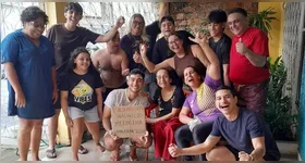 Aprovação representa uma homenagem ao pai de Maurício, que faleceu aos 43 anos durante a Covid-19.