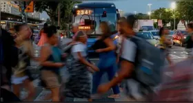 A proposta reúne iniciativas apresentadas pela deputada Érica Hilton e pelo deputado Reginaldo Lopes, que defendem uma atualização do texto constitucional para permitir a redução da carga semanal de trabalho.