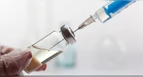 Embora ambos medicamentos sejam antibióticos, cada um deles possui indicações específicas.