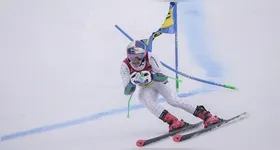 Lucas, o sonho do ouro no esqui.