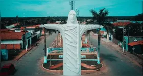 Cidade foi marcada pelos abusos do religioso