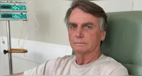 Internado em Brasília, Jair Bolsonaro recebe tratamento com antibióticos e acompanhamento intensivo após quadro de infecção pulmonar.