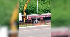 Equipes de resgate e perícia isolam o trecho da PA-263 onde ocorreu o acidente fatal na manhã deste sábado.