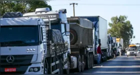 Bloqueio em rodovia durante a greve de caminhoneiros de 2018.