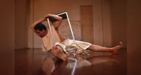 O título do espetáculo nasce das trocas entre mãe e filho