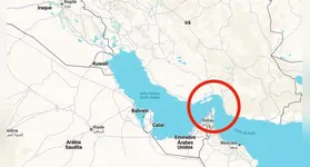 O Estreito de Ormuz é responsável pelo escoamento de de cerca de 20% do petróleo consumido globalmente.