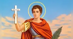 Segundo a tradição cristã, Santo Expedito foi um militar romano que viveu nos primeiros séculos da era cristã.