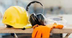 Trabalhador ficou gravemente ferido após explosão de botija de gás durante serviço em oficina de Itaituba.