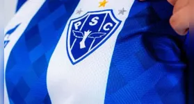 Paysandu apresenta nova camisa 'Eterna' em celebração aos 10 anos da marca Lobo