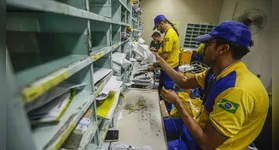 A ministra Kátia Magalhães Arruda fundamentou sua decisão na natureza essencial dos serviços postais.