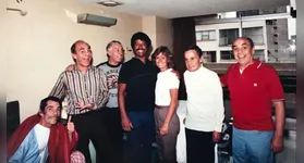 Apesar das polêmicas e tensões entre o elenco, Chaves continua a ser uma série querida por muitos.