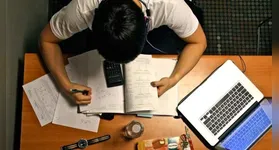 As vagas de nivel medio podem ser a porta de entrada para o serviço público, com estabilidade profissional.