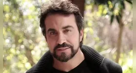 Ele comparou sua experiência à escolha dos discípulos por Jesus, destacou que a fé não nasce da perfeição e reafirmou o acolhimento como base de seu ministério, agradecendo aos fiéis pelo apoio.