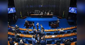 Senado aprova criação do Dia Nacional em Memória das Vítimas da Covid-19, marco que homenageia mais de 700 mil mortos e reforça a importância da prevenção e das políticas públicas de saúde.