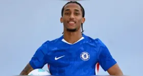 João Pedro tenta puxar a reação do Chelsea em duelo decisivo pela Premier League, mantendo os Blues vivos na briga pelo G4.