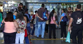 Mega-Sena: a aposta simples, com seis dezenas, custa R$ 6.