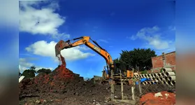 As obras estavam paralisadas há quase 20 anos.