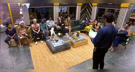 Apresentador Tadeu Schmidt conduziu a dinâmica que definiu os indicados ao 9º Paredão do Big Brother Brasil 26.