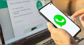 Esses recursos são operados por chatbots — em sua maioria gratuitos — e estão disponíveis tanto para celulares Android quanto para iPhone (iOS).