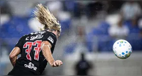 Spinelli marcou duas vezes e decidiu o jogo