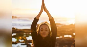 Na tradição dos povos orientais, o Sol é a fonte primária de Prana (energia vital)