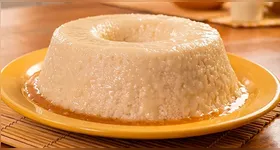 Sem forno, sem fogão e sem etapas complicadas, essa receita de sobremesa caseira conquista pela simplicidade e pelo resultado final: firme, cremosa e com sabor marcante de coco.