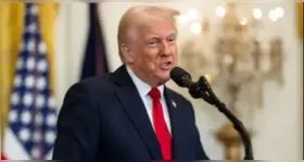 Trump também comentou uma operação militar de resgate envolvendo um aviador americano desaparecido.