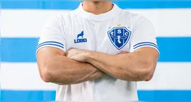 Camisa é chamada de "Guerreira"