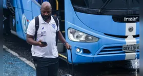 Auxiliar técnico do Paysandu Elton Macaé irá novamente comandar o time à beira do gramado