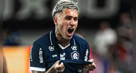 Empate entre Remo e Vasco destaca Diego Hernández, em meio a incertezas sobre seu futuro