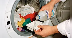 Imagem ilustrativa da notícia Vinagre na máquina de lavar: pode usar para as roupas ou não?