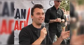 O influenciador conservador Charlie Kirk morreu após ser baleado durante um evento na Universidade Utah Valley