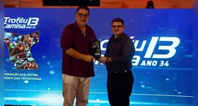 Antônio Carlos Teixeira, Tonhão, representou os atletas azulinos premiados.