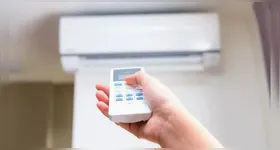 Se o aparelho já estiver instalado de forma inadequada, o ideal é procurar um profissional para corrigir o posicionamento.