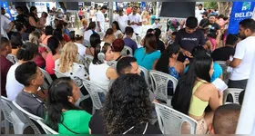 Menores de idade devem estar acompanhados pelos pais ou responsáveis.