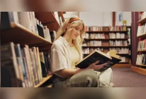 Livros mais vendidos de 2025 revelam tendências de leitura no Brasil, com destaque para espiritualidade, autocuidado e criatividade.