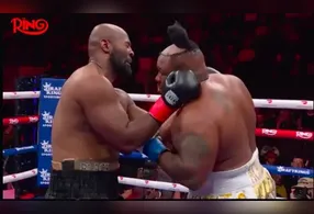 Jarrell Miller protagonizou um momento inusitado durante a luta contra Kingsley Ibeh.