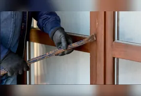 Obrigação está prevista na Lei do Inquilinato (Lei nº 8.245/1991), que determina que o locador deve entregar o imóvel em condições adequadas de uso.