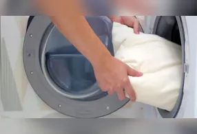 A orientação é lavar os travesseiros a cada seis meses e substituí-los a cada dois anos.