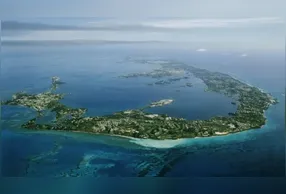 Camada de rocha única mantém arquipélago acima do mar há eras.