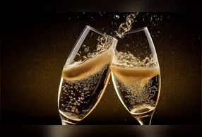 Tipo da bebida pode variar conforme o cardápio e o estilo da celebração.