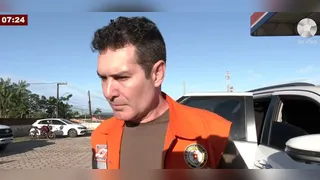 Jader Filho esteve em Marituba após alagamentos.