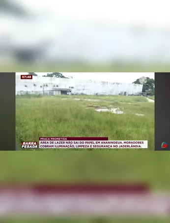 Imagem ilustrativa da imagem Praça prometida vira alvo de críticas em Ananindeua