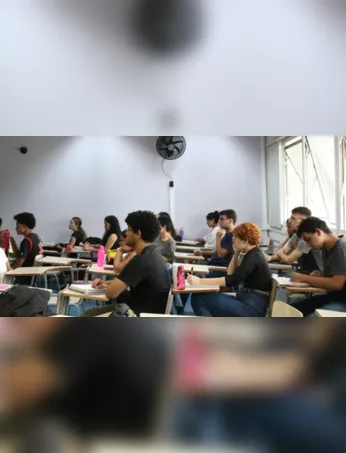 Candidatos chegam cedo aos locais de prova para a etapa decisiva do concurso da Sefa PA, que reúne milhares de inscritos em todo o estado.