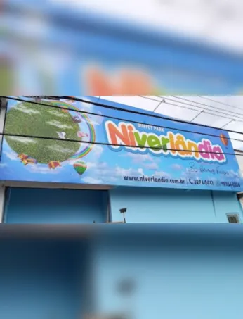 Convidados apresentaram sintomas como náuseas, diarreia intensa, vômitos, dores abdominais e febre após eventos