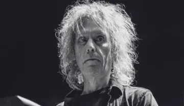 Imagem ilustrativa da imagem Morre Perry Bamonte, guitarrista e tecladista do The Cure