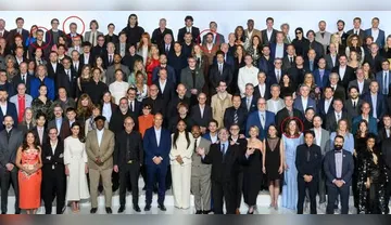 Imagem ilustrativa da imagem Oscar 2026: Wagner Moura e Kleber Mendonça Filho aparecem em foto oficial