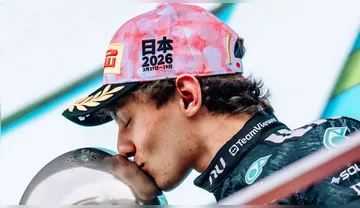 Imagem ilustrativa da imagem Kimi Antonelli vence no Japão e faz história na Fórmula 1